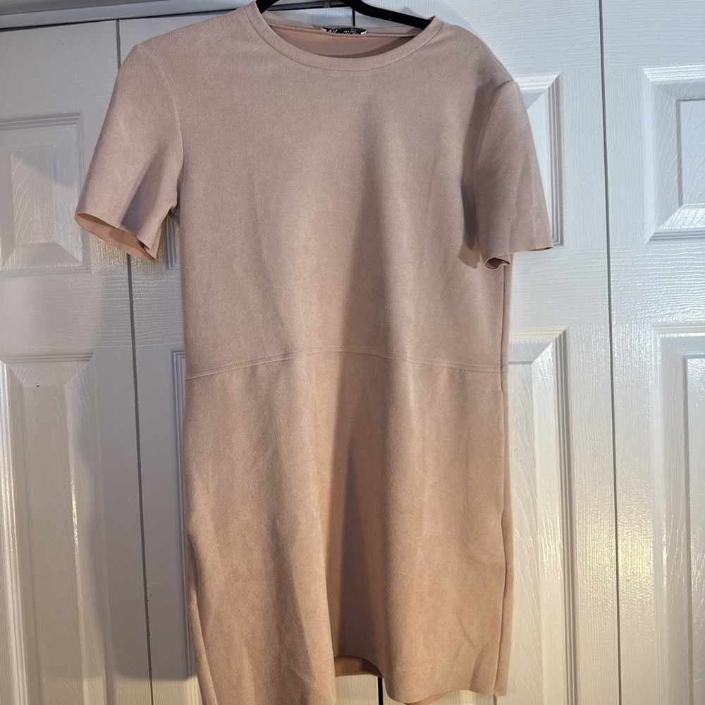 ZARA WOMEN PINK FAUX SUEDE DRESS‎ SHORT SLEEVE ROUND NECK SIZE SMALL